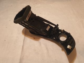 bontott HYUNDAI ix35 Középső Jobb Szellőző