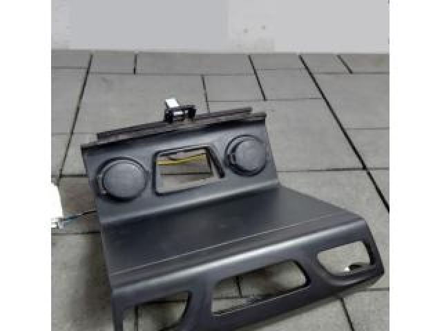 bontott HYUNDAI ix35 Középső Kardánbox Burkolat