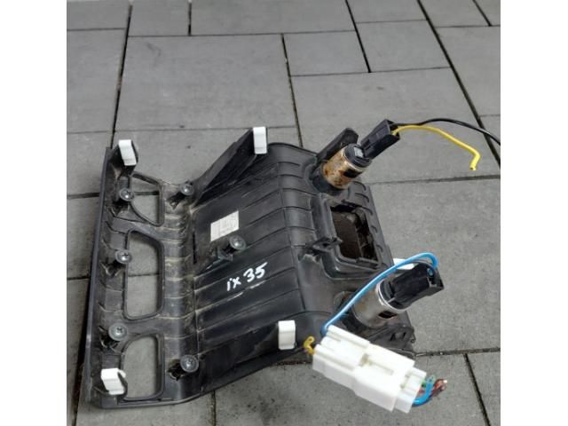 bontott HYUNDAI ix35 Középső Kardánbox Burkolat