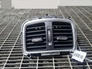 bontott HYUNDAI ix35 Középső Szellőző