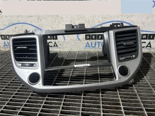 bontott HYUNDAI ix35 Középső Szellőző