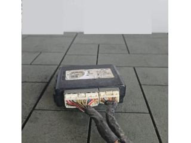 bontott HYUNDAI ix35 Kulcs Nélküli Nyitás Jeladó