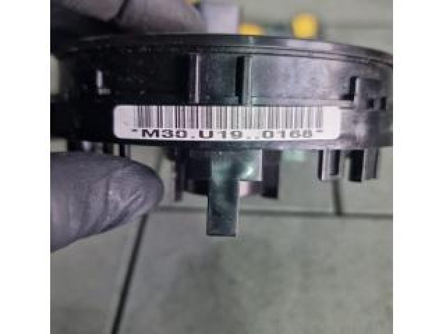 bontott HYUNDAI ix35 Légzsák Átvezető Szalagkábel