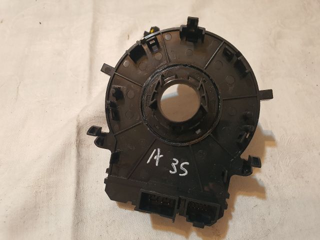 bontott HYUNDAI ix35 Légzsák Átvezető Szalagkábel