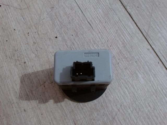 bontott HYUNDAI ix35 Légzsák Kapcsoló