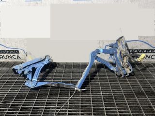 bontott HYUNDAI ix35 Motorháztető Zsanér Pár