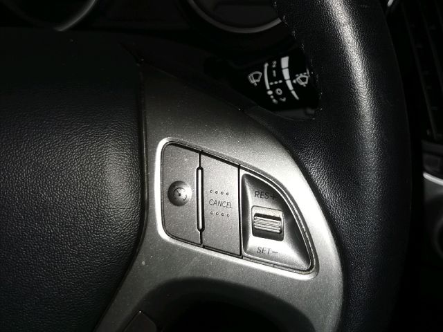 bontott HYUNDAI ix35 Multikormány