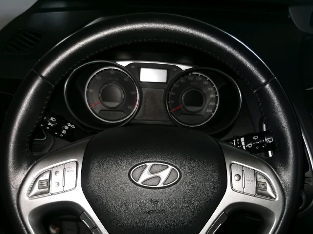 bontott HYUNDAI ix35 Multikormány