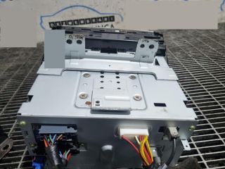 bontott HYUNDAI ix35 Navigációs Fejegység