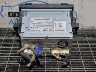 bontott HYUNDAI ix35 Navigációs Fejegység