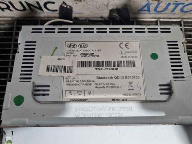 bontott HYUNDAI ix35 Navigációs Fejegység