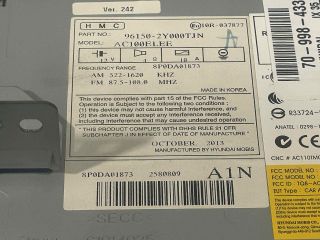 bontott HYUNDAI ix35 Rádió / CD