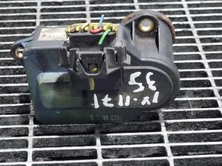 bontott HYUNDAI ix35 Szívósor Elektronika