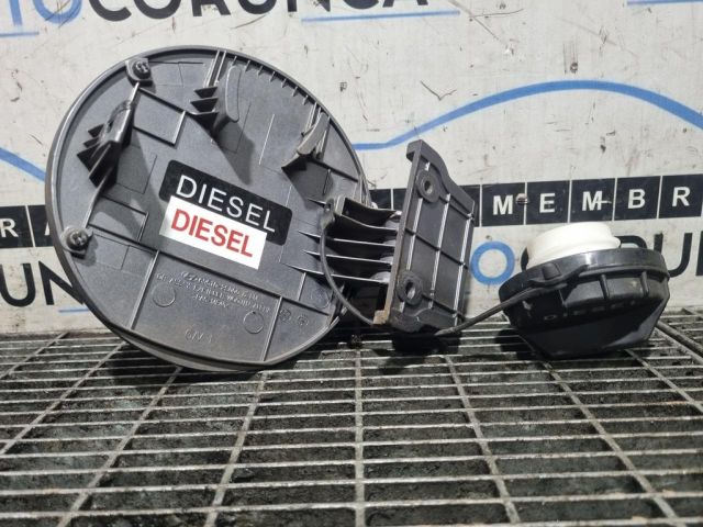 bontott HYUNDAI ix35 Tankajtó