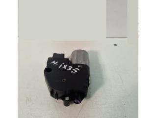 bontott HYUNDAI ix35 Tetőablak Motor