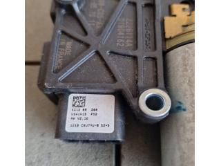 bontott HYUNDAI ix35 Tetőablak Motor