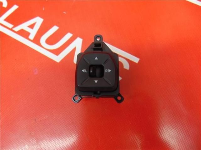 bontott HYUNDAI ix35 Tükör Kapcsoló