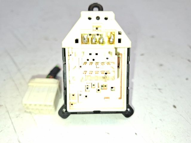 bontott HYUNDAI ix35 Tükör Kapcsoló