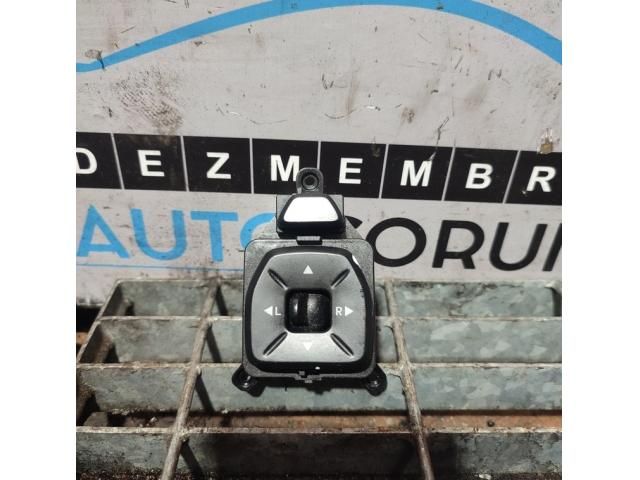 bontott HYUNDAI ix35 Tükör Kapcsoló