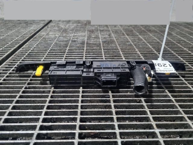 bontott HYUNDAI ix35 Vészvillogó Kapcsoló