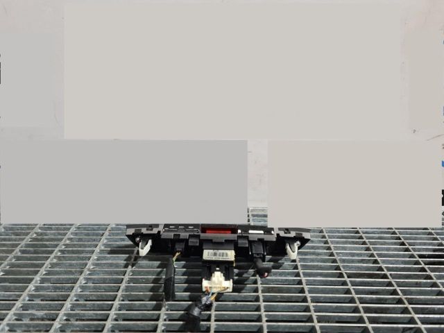 bontott HYUNDAI ix35 Vészvillogó Kapcsoló