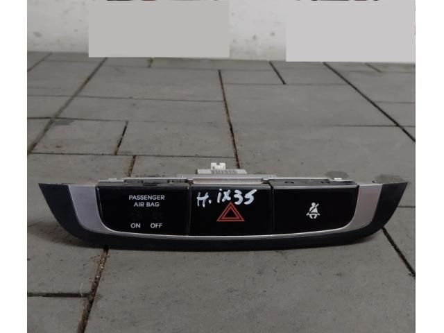 bontott HYUNDAI ix35 Vészvillogó Kapcsoló