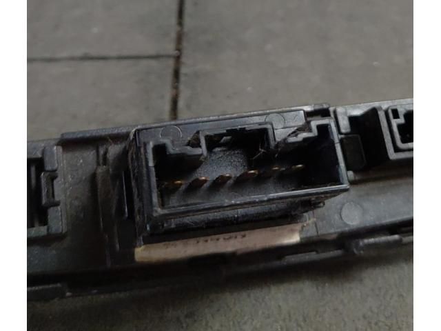 bontott HYUNDAI ix35 Vészvillogó Kapcsoló