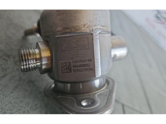 bontott HYUNDAI KONA Adagoló