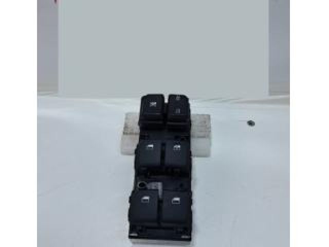 bontott HYUNDAI KONA Ablakemelő Kapcsoló Négyes / Kettes