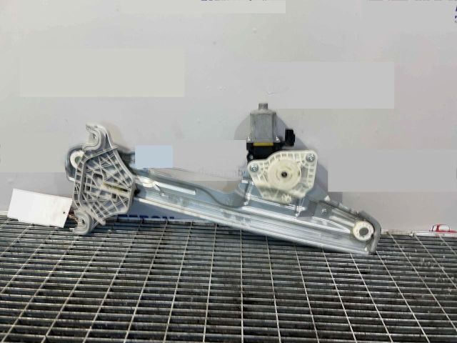 bontott HYUNDAI KONA Bal első Ablakemelő Szerkezet (Elektromos)