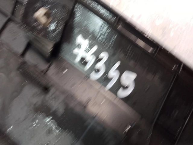 bontott HYUNDAI KONA Bal első Ajtó Díszléc