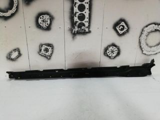 bontott HYUNDAI KONA Bal első Küszöb Díszléc