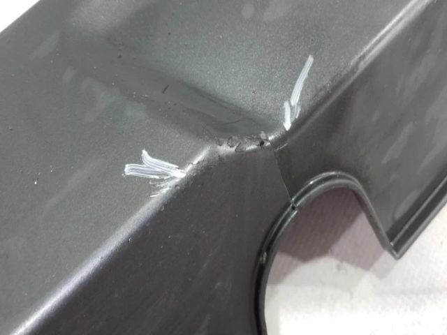 bontott HYUNDAI KONA Bal első Küszöb Díszléc