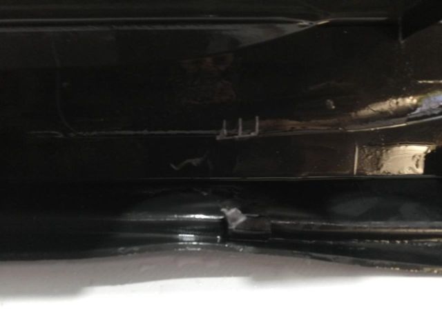 bontott HYUNDAI KONA Bal első Küszöb Díszléc