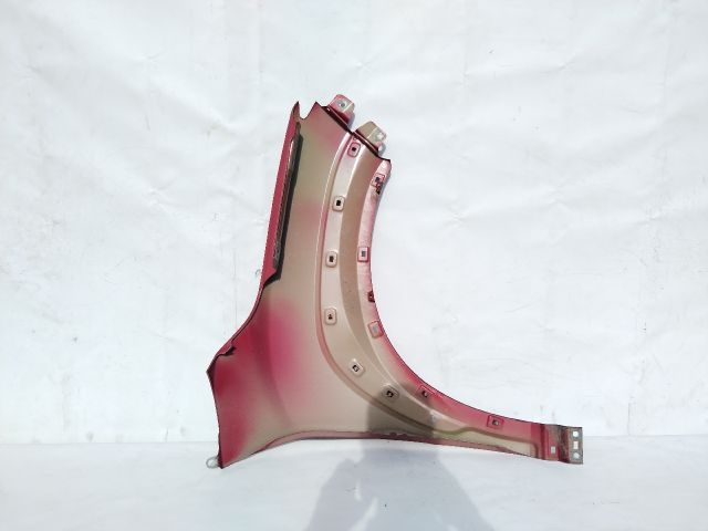 bontott HYUNDAI KONA Bal első Sárvédő