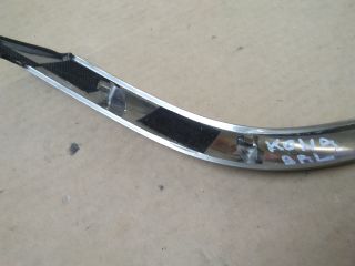 bontott HYUNDAI KONA Bal Fényszóró Bajusz Díszléc