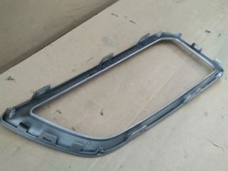 bontott HYUNDAI KONA Bal Fényszóró Lámpakeret