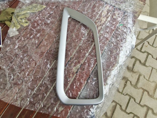 bontott HYUNDAI KONA Bal Ködfényszóró Lámpakeret