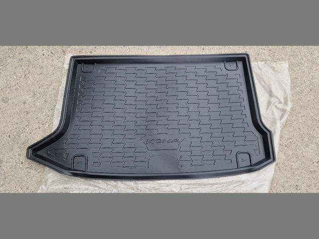 bontott HYUNDAI KONA Csomagtér Tálca