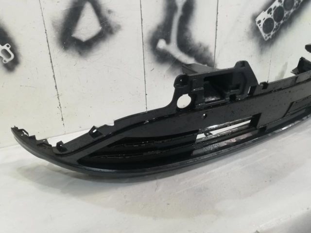 bontott HYUNDAI KONA Első Lökhárító Légterelő