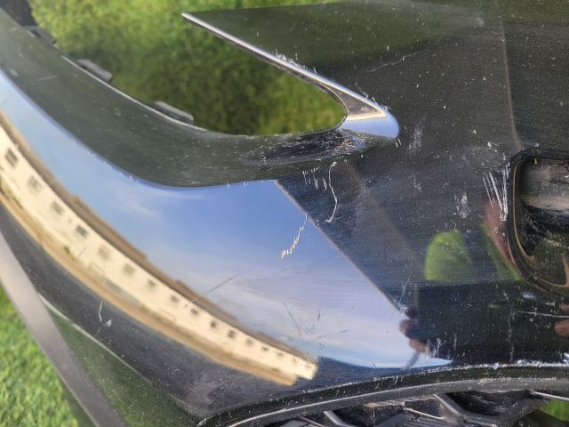 bontott HYUNDAI KONA Első Lökhárító (Részeivel)