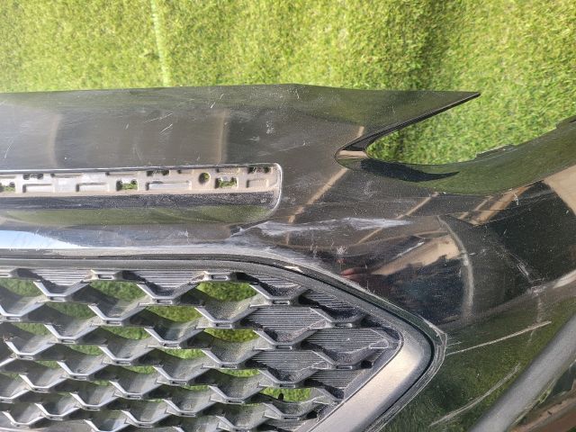 bontott HYUNDAI KONA Első Lökhárító (Részeivel)