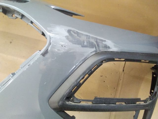 bontott HYUNDAI KONA Első Lökhárító (Üresen)