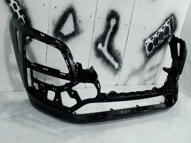 bontott HYUNDAI KONA Első Lökhárító (Üresen)