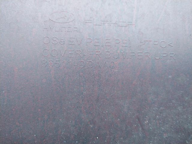 bontott HYUNDAI KONA Első Lökhárító (Üresen)