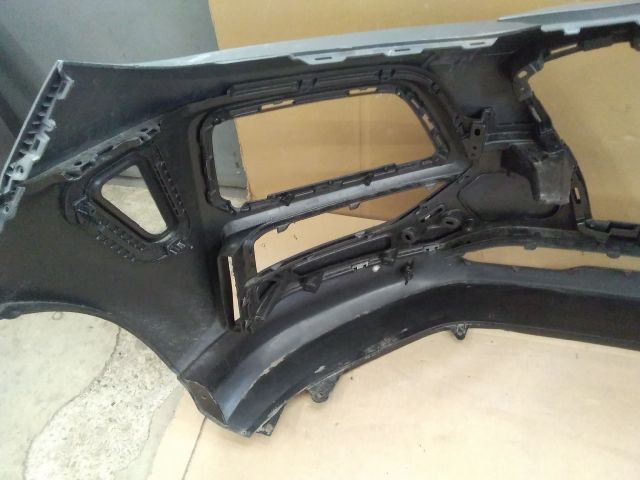 bontott HYUNDAI KONA Első Lökhárító (Üresen)