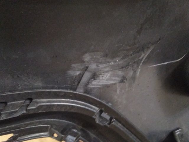 bontott HYUNDAI KONA Első Lökhárító (Üresen)