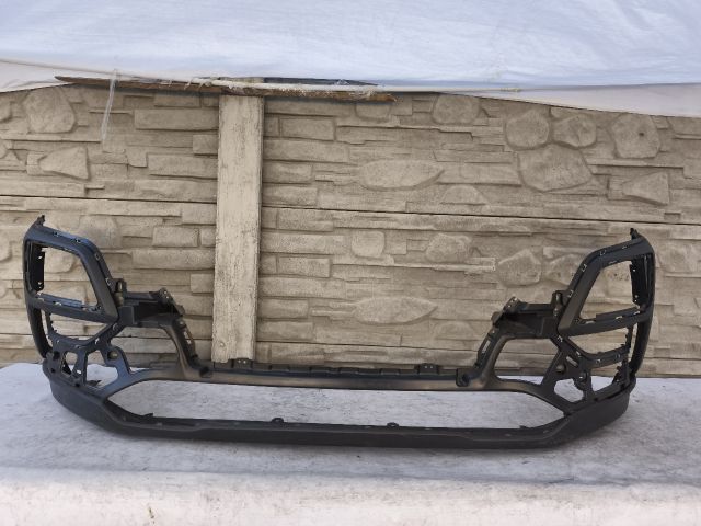 bontott HYUNDAI KONA Első Lökhárító (Üresen)