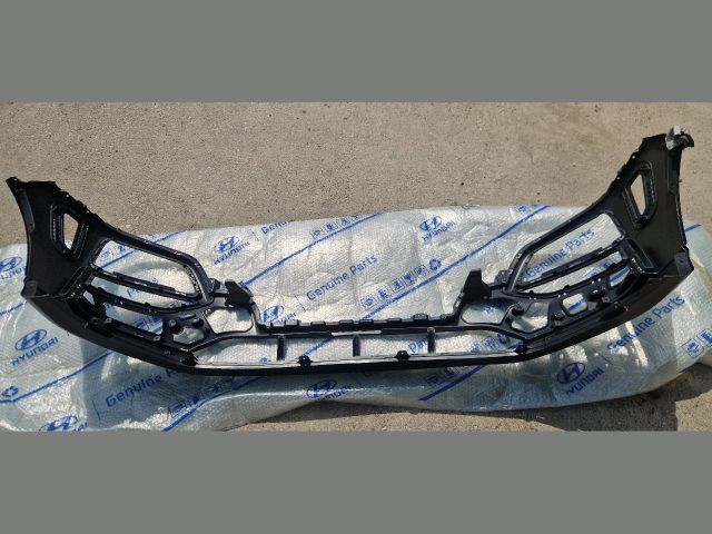 bontott HYUNDAI KONA Első Lökhárító (Üresen)