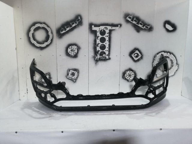 bontott HYUNDAI KONA Első Lökhárító (Üresen)